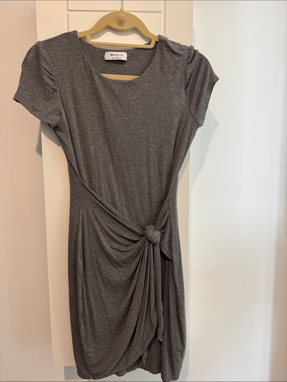Bailey 44 Charcoal Gray Knot-Front Short Sleeve Dress